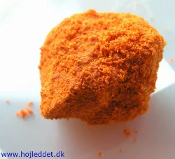 A close-up of the powder, which has a tendency to clump.